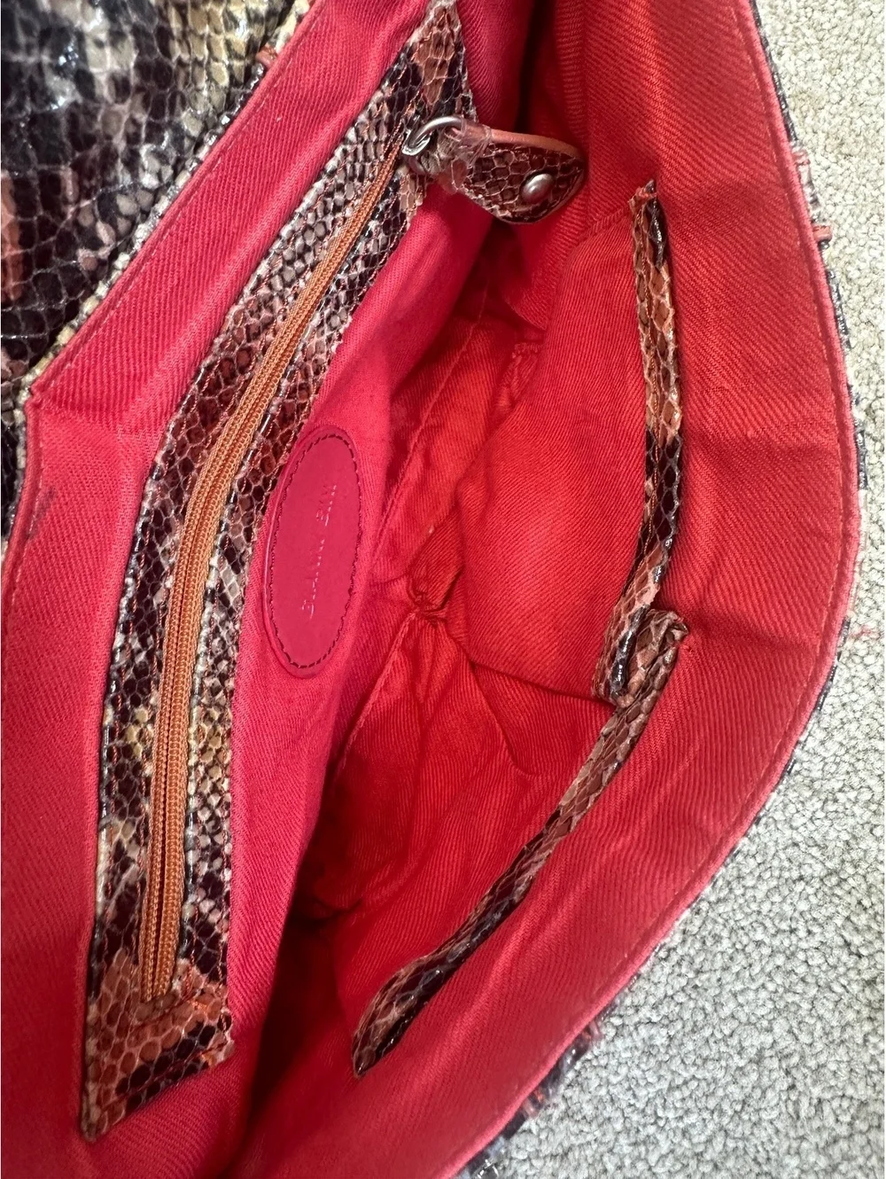 Gianni Bini Snakeskin Print Clutch Shoulder Bag Mob Wife Animal Print